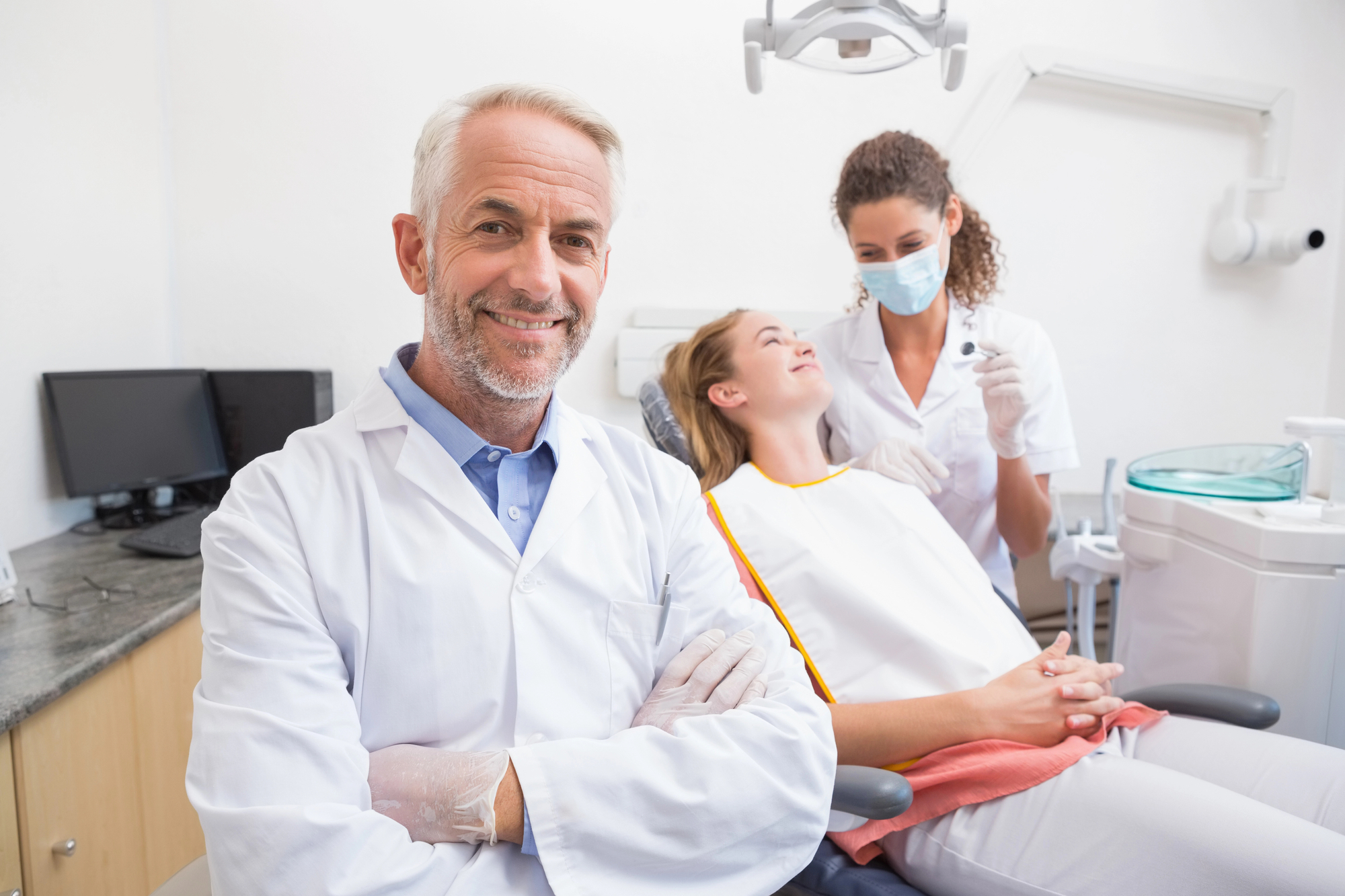 Why Does Teeth Whitening Hurt?